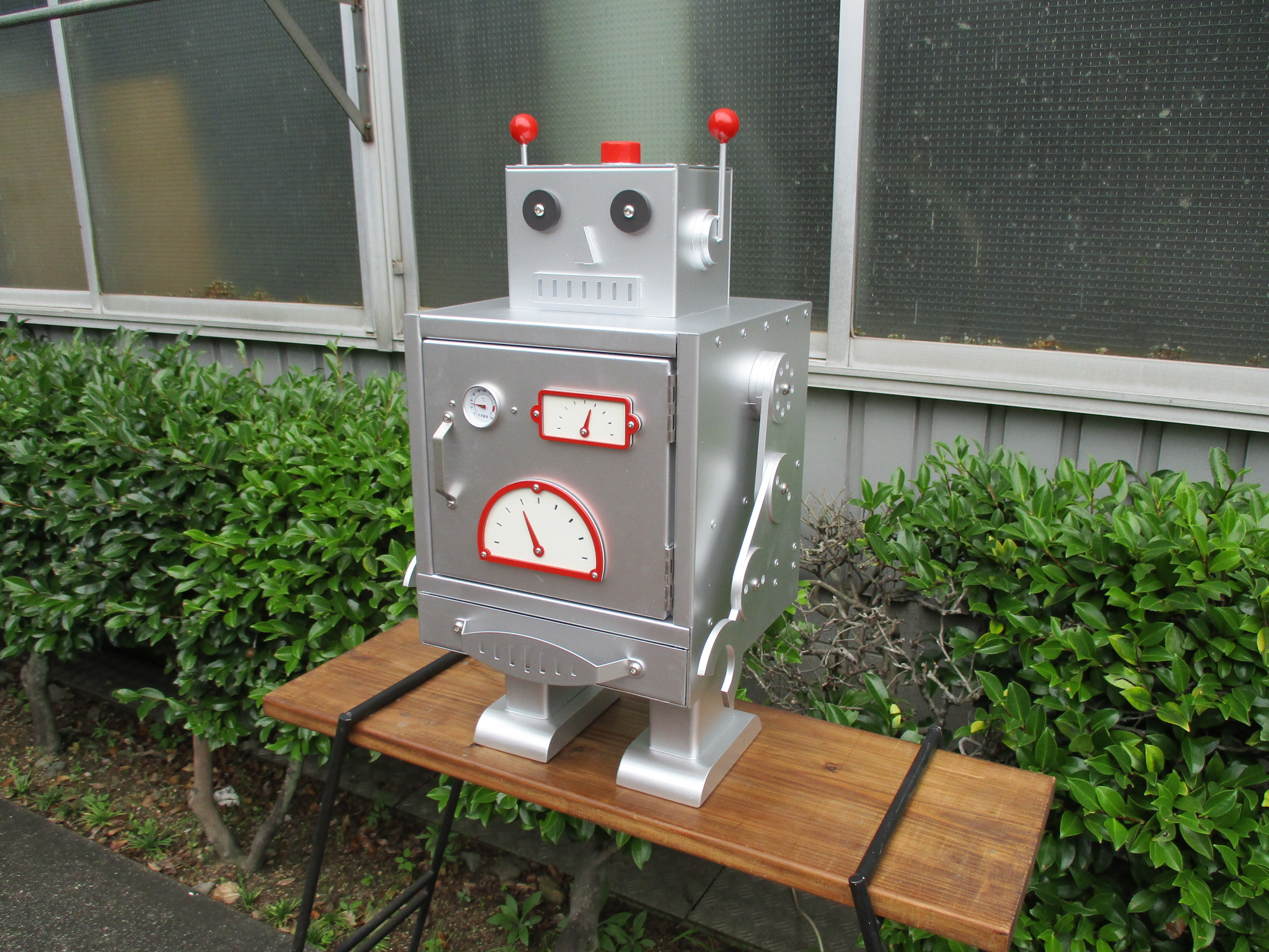 ロボット型燻製器